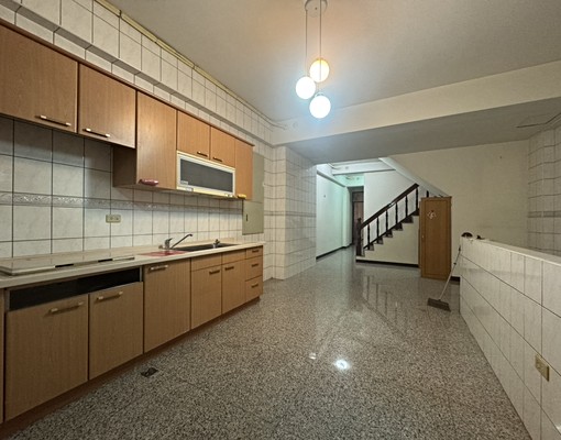 ▍看過來不然就被租走▍室內158坪可停三車臨路電梯透店 - Image 11