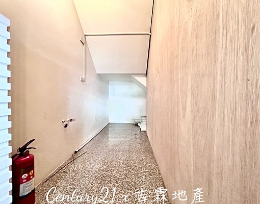 ✅【神岡區三民南路|輕屋齡臨路透店】 - Image 3