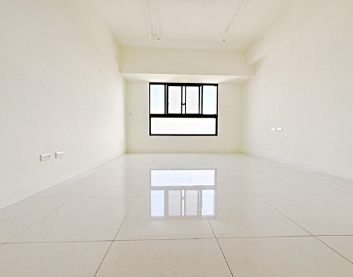 高大特區~全誠遠見峰悅~景觀帝王樓層正三房+平車(租金含管) - Image 9