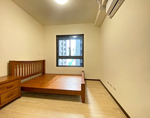 東區🔥大兩房平車|可租補|可入戶籍傢俱電全配 - Image 5