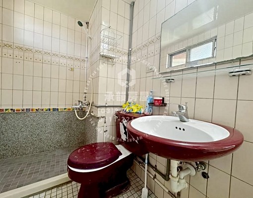 桃園市政府旁家庭大三房.空間寬敞.採光明亮.含管理費 - Image 14