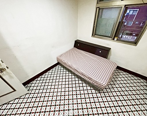 捷運中和站5分【優質租案】對外窗★低樓層 - Image 3