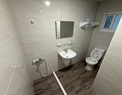 很搶手!鳳山正鬧區五甲、瑞隆商圈超大整層陽台獨洗套房全新完工 - Image 10