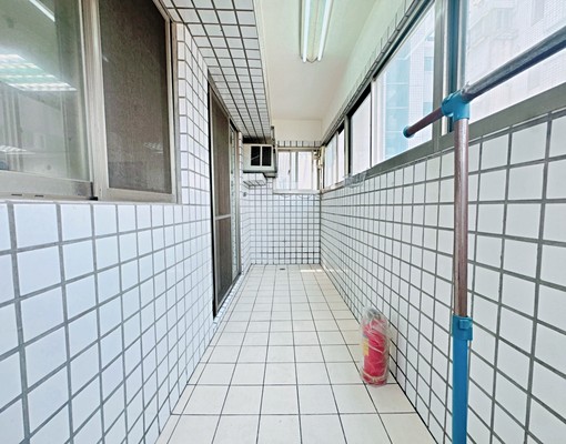 小蔣🍪承辦|十三期旁|室內35坪超大三房出租|有電梯喔 - Image 9