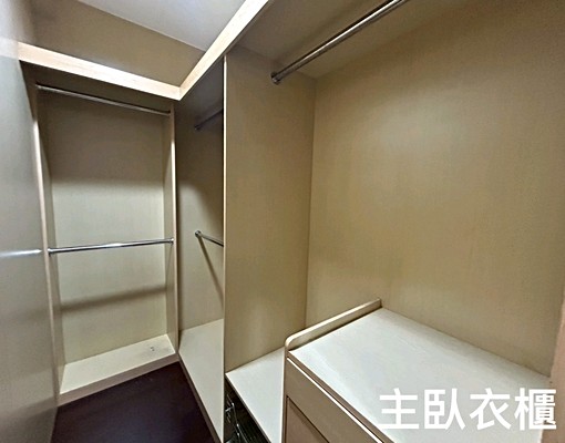 中港商圈歐風一樓四大房☆有地下室使用空間大好規劃 - Image 8