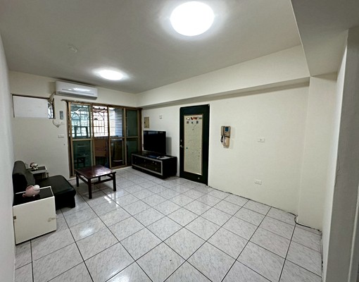 電梯方正三房前後陽台-家具電齊全-忠義廟商圈 - Image 2