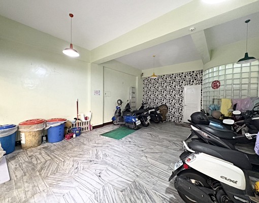 中西區|近西門商圈新光三越｜電梯套房可租補 - Image 11