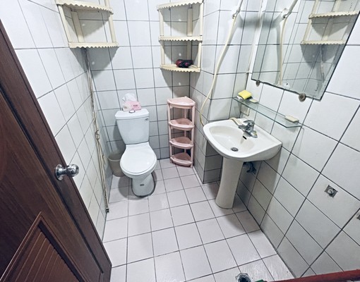 免仲介費、歡迎租補!有24小時管理室!好室成家! - Image 5