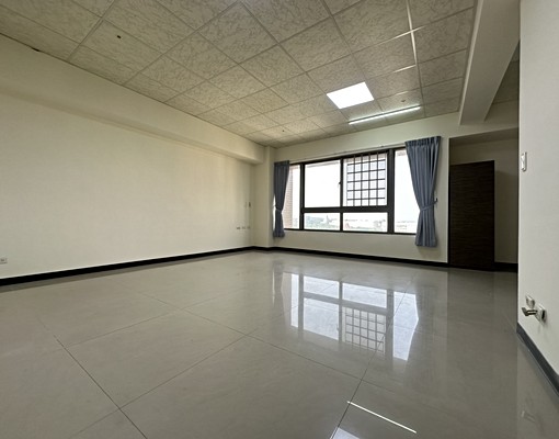 總太如來👍高樓"超"大四房平車只租3萬馬上看屋-賴昶宇 - Image 4