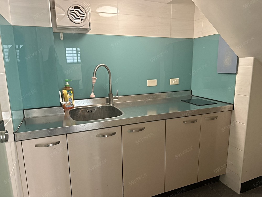 小廚房,備有IH電子爐