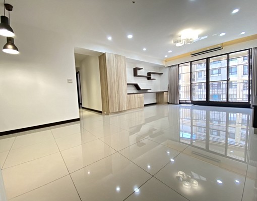 國際湯城溫馨裝潢大三房車 - Image 3