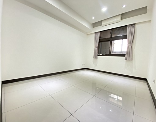 國際湯城溫馨裝潢大三房車 - Image 6