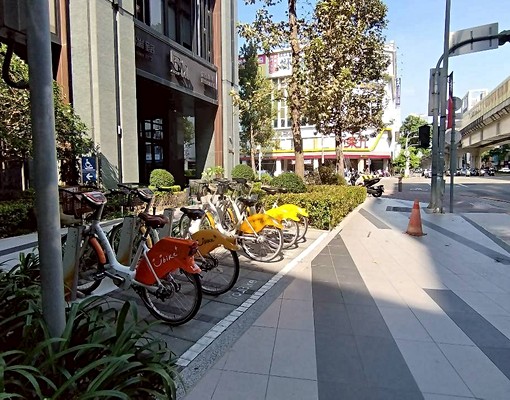 文心綻捷運宅2房附車位~在家就可以坐捷運.明星高中文華高中 - Image 6