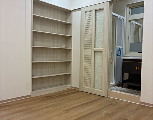 門前可停車,鄰公園全新整理一樓3房2聽2衛 - Image 7