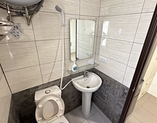 近瑞豐國小夜市運動健身開窗套房(可貓)可短租 - Image 4