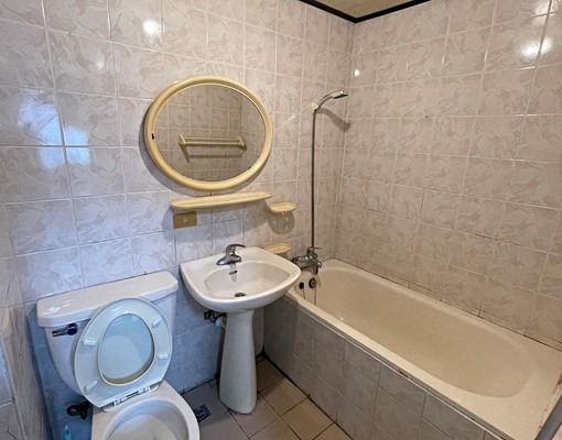 七七嚴選✨慈文路✨可租補/可寵✨垃圾集中 - Image 2