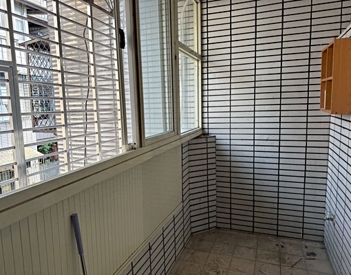 公寓5樓住家租金18000套房價可申請租補更優惠 - Image 2