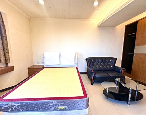 冠東方一房一聽全配~近三井outlet.扶輪公園 - Image 2