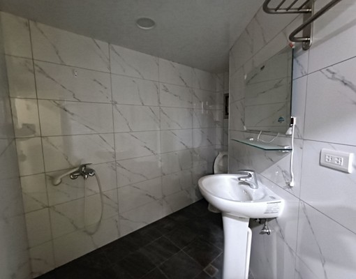 "凌群"正榮街採光大四大套房 - Image 10