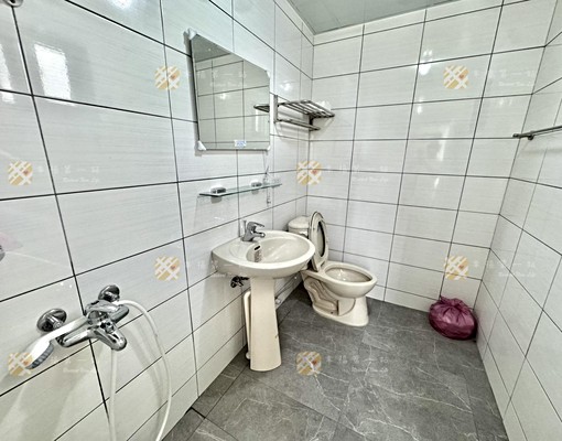 Cy可租補💯全新整理😍可貓咪狗狗✅門前停車➡️4房大透天 - Image 3