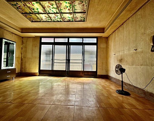 台新銀行旁精選4大房*請找東森房屋秀如 - Image 2