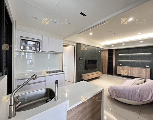 Cy超級質感大3房✅家具全配✅文心愛悅✅有浴缸✨系統裝潢 - Image 1