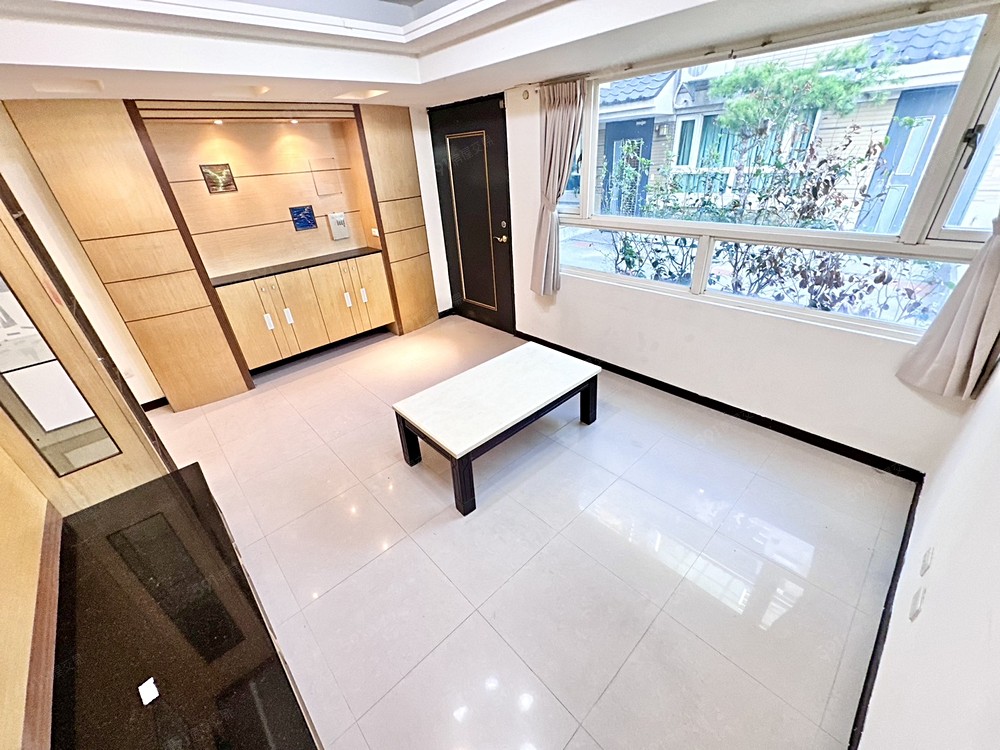 ★秒殺透天別墅★可租屋補助★室內平車位★ - Image 1