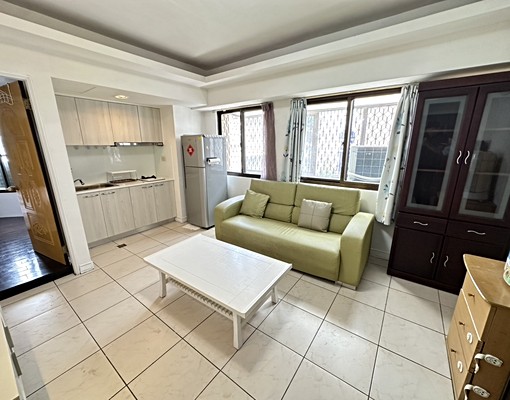 可租補精誠路生活圈舒適1房1聽大套房 - Image 1