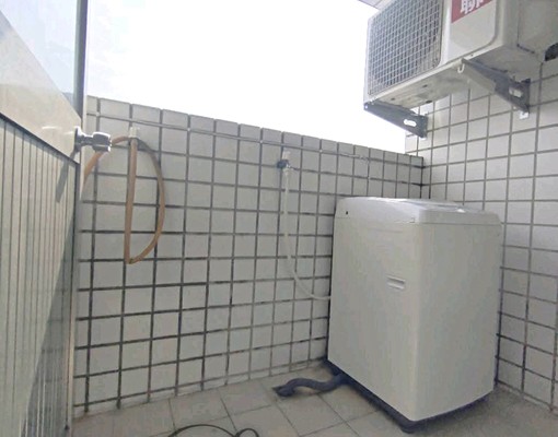 中區-台水電+變頻+陽台+電梯+租補+獨洗曬 - Image 6