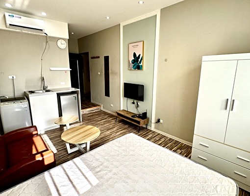 近藝文特區採光絕佳美房✨可雙租補|變頻冷氣|獨洗 - Image 5