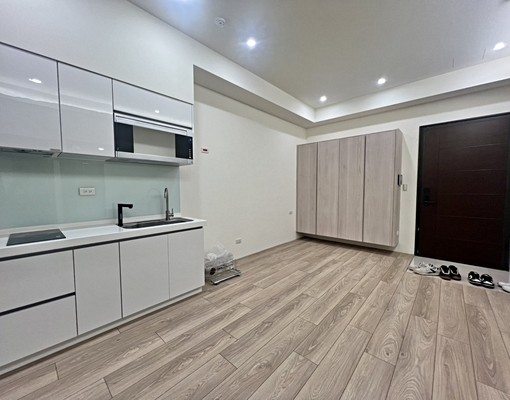 可租補🌟江北帝國花園3房車🌟 - Image 2