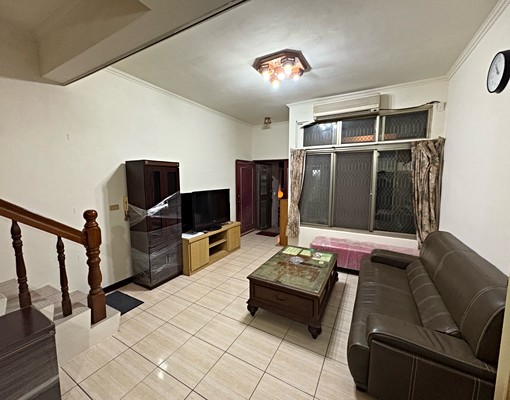 觀音整棟四房出租 - Image 1