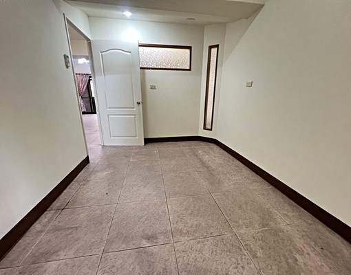 陽明優質明星學區*大四房出租(含管理費)可租補 - Image 12