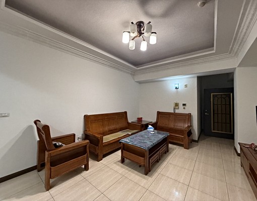 超級贏家三房平車(可租補) - Image 1