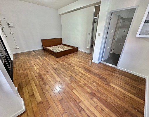 水湳透天#車庫型#可租補可寵物#台水電傢俱已撤除有冷氣 - Image 11