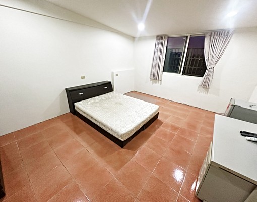 大清水運動公園【優質租案】獨洗★低樓層★獨立陽台 - Image 1