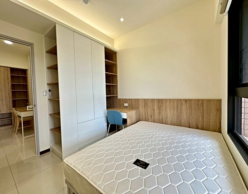 朝南視野拎包入住漂亮2+1房平車 - Image 5