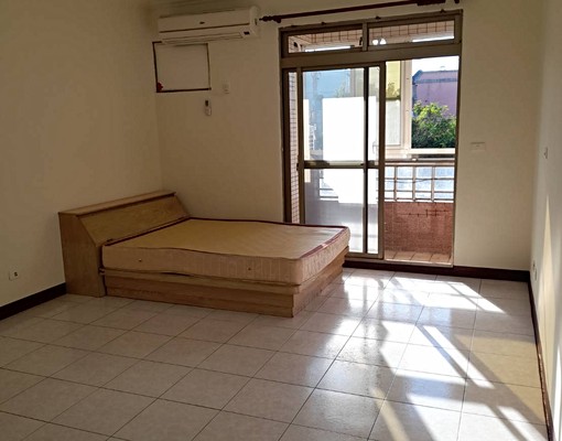 *免仲介費*東方設計大學四層透天店住合一 - Image 9