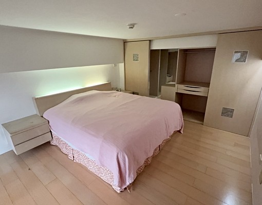 【花漾】台北萬華西門町高樓層附家電4米5樓中樓鬧中取靜 - Image 10