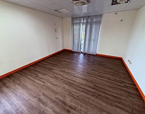 正鳳仁路上大地坪透天金店面/可營登/大面寬 - Image 10