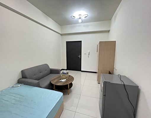 草漯重劃區/拎包入住/大套房/附機車位/含網路 - Image 1