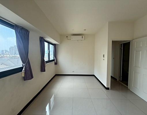 東區森林公園壹號三改二休旅車位 - Image 8