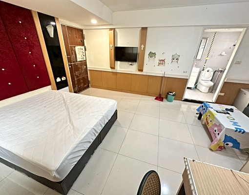 七七嚴選✨中正好樂迪✨可租補✨垃圾集中/電梯 - Image 7