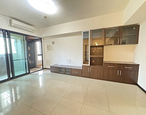 稀有4房雙陽台。過嶺近Costco，歡迎租補入籍 - Image 1