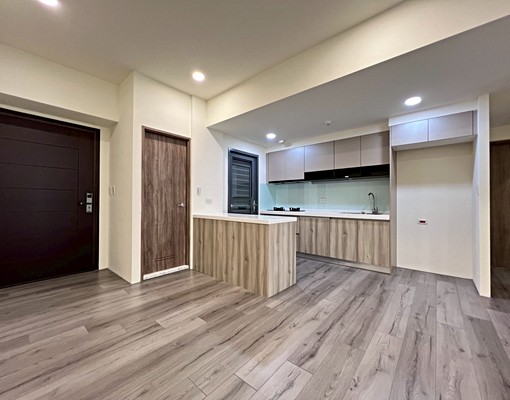 全新交屋馥景莊園三房平車/租金含管、車 - Image 2