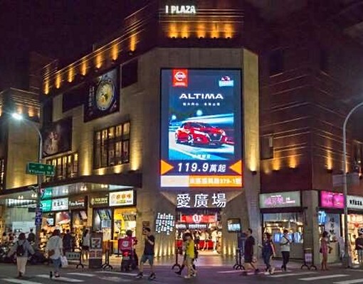 中科大/ㄧ中✴新屋電梯✴精品時尚大空間✴採光陽台✴衛浴開窗 - Image 1