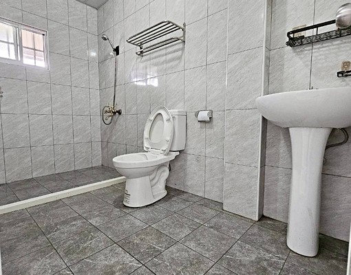 大買家💕超大空間🍎陽台獨洗曬🍎可租補💕仁愛長庚 - Image 5