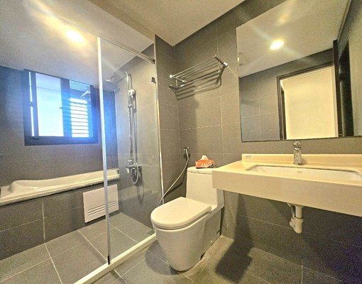 高樓層/大室內/採光佳/平面車位 - Image 9