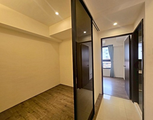 高樓層/大室內/採光佳/平面車位 - Image 11