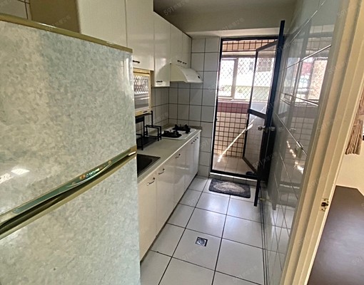 水湳愛買茶六全聯旁/精美三房含轎車位/可租補一層一戶三面採光 - Image 14